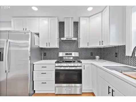 5605 N Atlantic Avenue Portland OR 97217