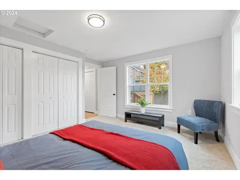 5605 N Atlantic Avenue Portland OR 97217