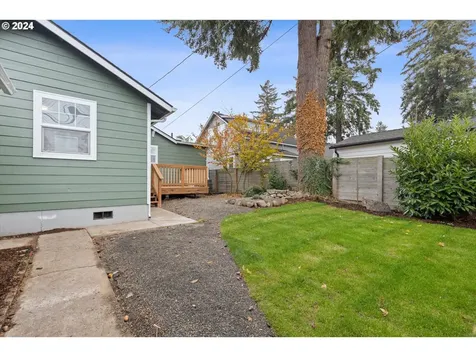 5605 N Atlantic Avenue Portland OR 97217