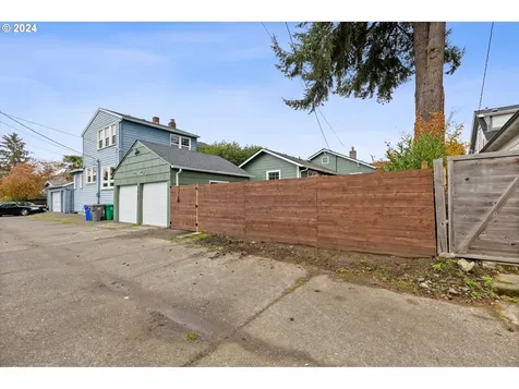 5605 N Atlantic Avenue Portland OR 97217
