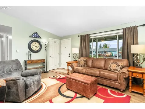 117 SW 17th Avenue Battle Ground WA 98604