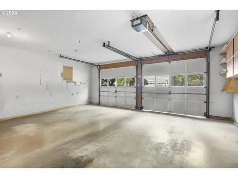 19215 Longfellow Avenue Lake Oswego OR 97035