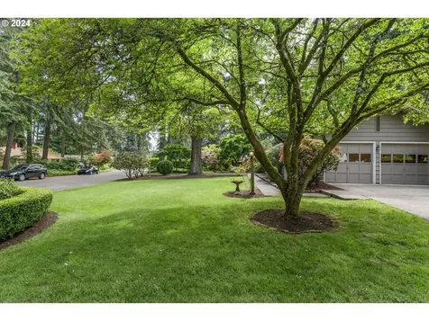 19215 Longfellow Avenue Lake Oswego OR 97035