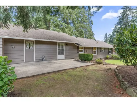19215 Longfellow Avenue Lake Oswego OR 97035