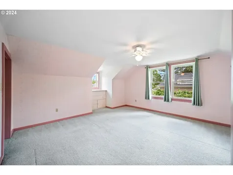 4006 Se Harold Street Portland OR 97202