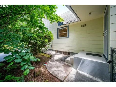 4006 Se Harold Street Portland OR 97202