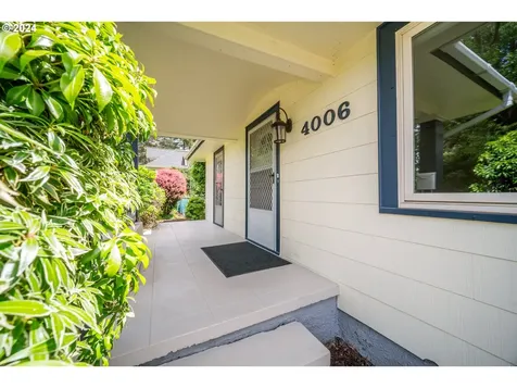 4006 Se Harold Street Portland OR 97202