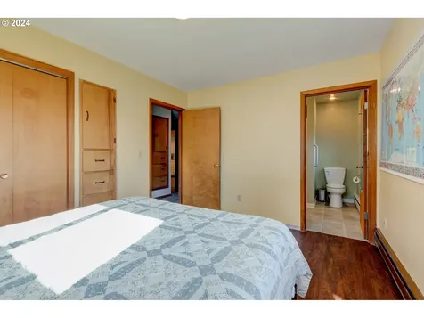 1715 Se 84th Court Vancouver WA 98664