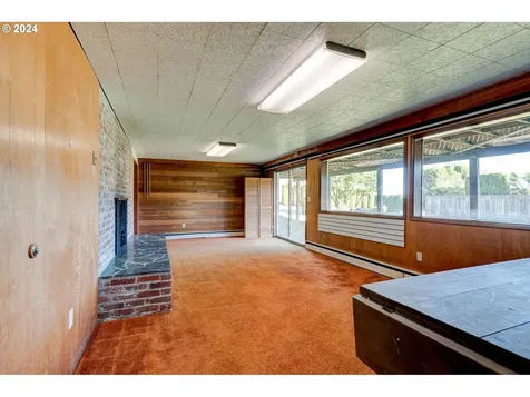 1715 Se 84th Court Vancouver WA 98664