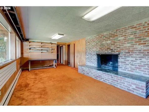 1715 Se 84th Court Vancouver WA 98664