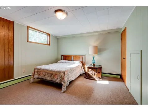 1715 Se 84th Court Vancouver WA 98664