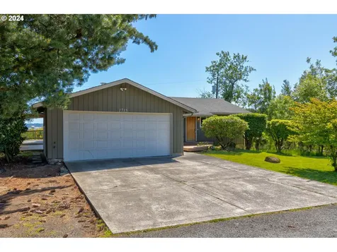 1715 Se 84th Court Vancouver WA 98664