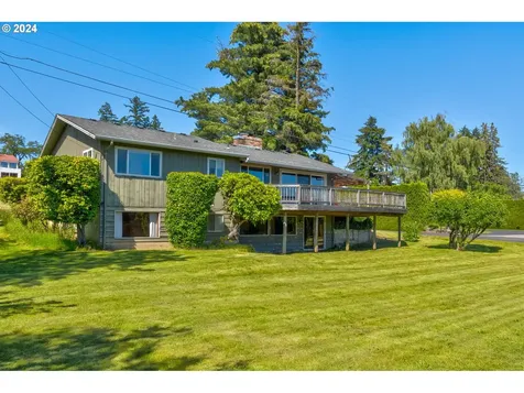 1715 Se 84th Court Vancouver WA 98664