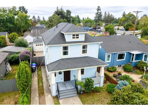 8018 Se Flavel Street Portland OR 97206