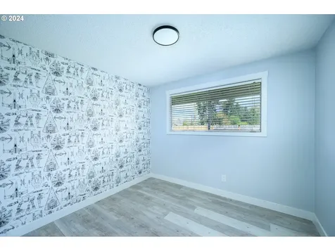 10455 SW Meadow Street Portland OR 97223