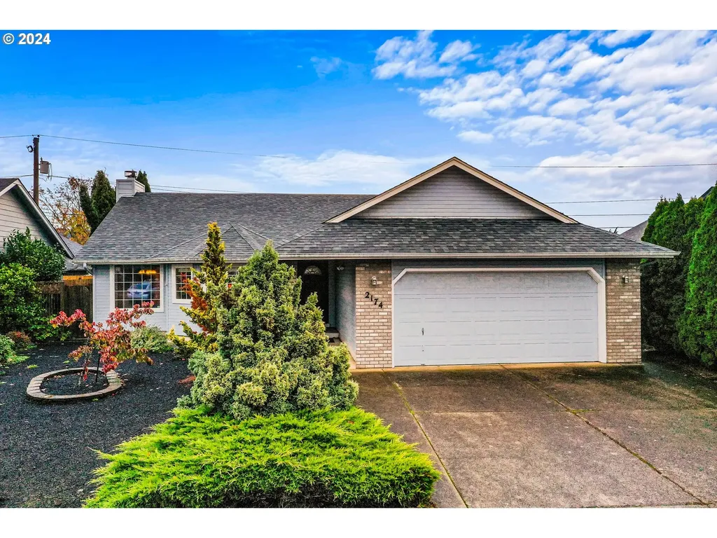 2174 Bonnie Lane Springfield OR 97477