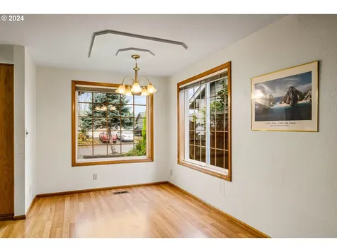 2174 Bonnie Lane Springfield OR 97477