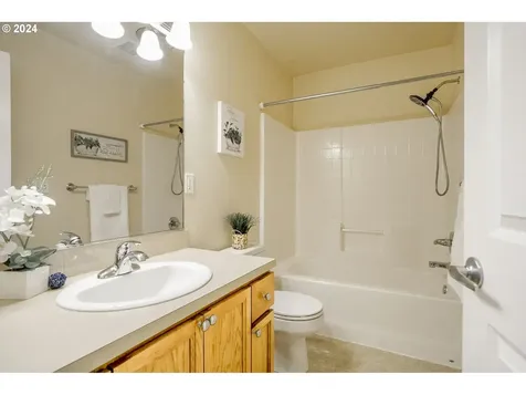 3411 Se Midvale Drive Corvallis OR 97333