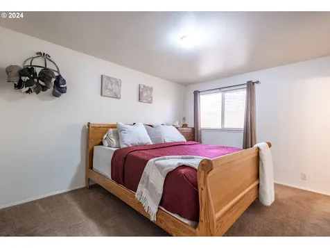 828 Kirk Avenue Brownsville OR 97327
