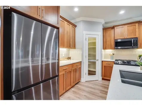 15605 NE 107th Street Vancouver WA 98682