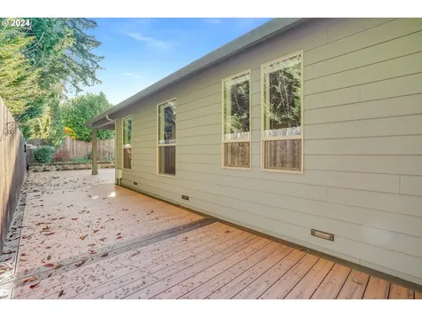 15605 NE 107th Street Vancouver WA 98682
