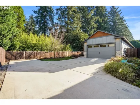 15605 NE 107th Street Vancouver WA 98682