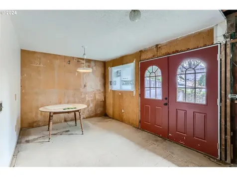 9229 Se Harney Court Portland OR 97266
