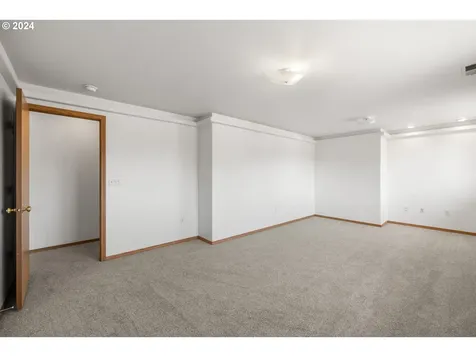 2614 Ne 173rd Avenue Vancouver WA 98684