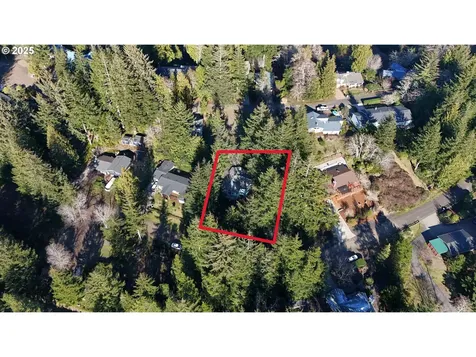 5938 View Loop Florence OR 97439