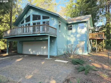5938 View Loop Florence OR 97439