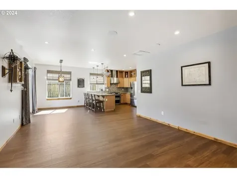 9336 Ne 28th Circle Vancouver WA 98662
