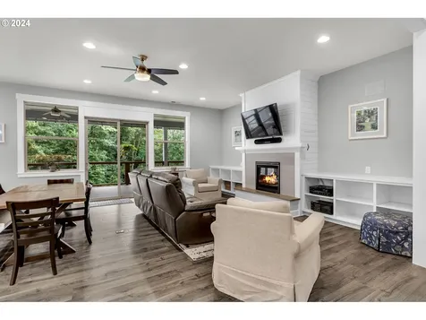 2605 S 10th Way Ridgefield WA 98642