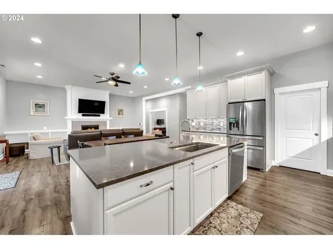 2605 S 10th Way Ridgefield WA 98642