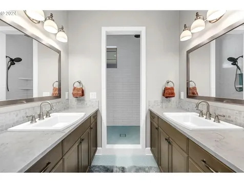 2605 S 10th Way Ridgefield WA 98642