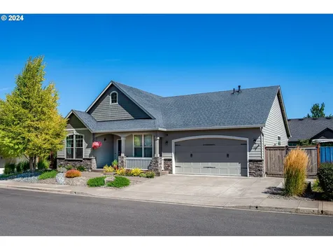 1181 S 41st Street Springfield OR 97478
