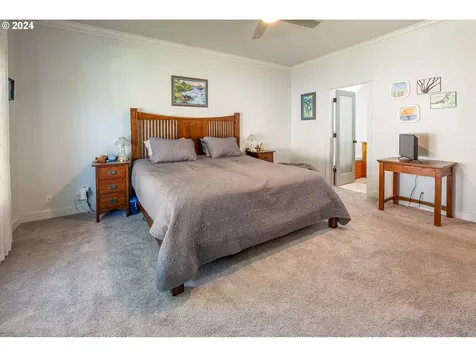 1181 S 41st Street Springfield OR 97478