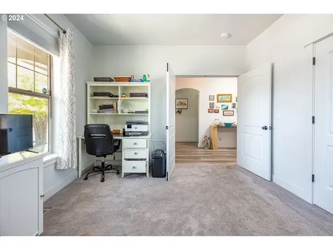 1181 S 41st Street Springfield OR 97478