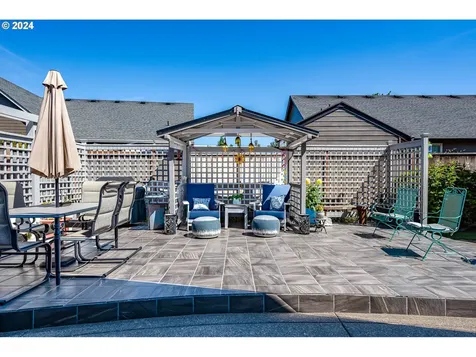 1181 S 41st Street Springfield OR 97478