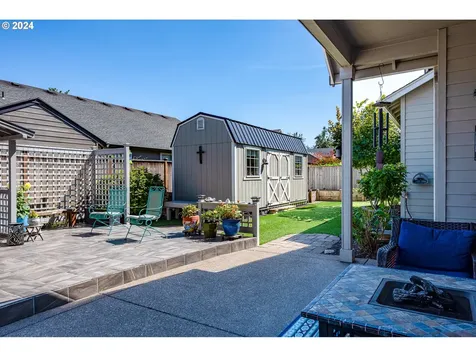 1181 S 41st Street Springfield OR 97478