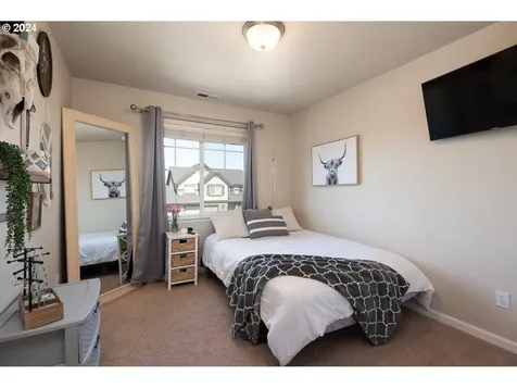 2664 Sw 50th Street Redmond OR 97756