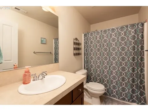 2664 Sw 50th Street Redmond OR 97756