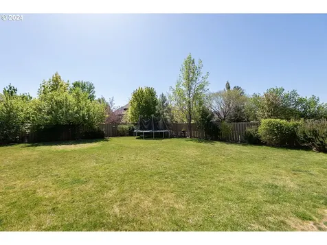 2664 Sw 50th Street Redmond OR 97756