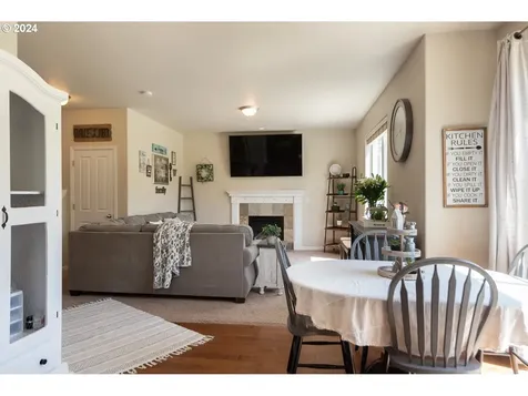 2664 Sw 50th Street Redmond OR 97756