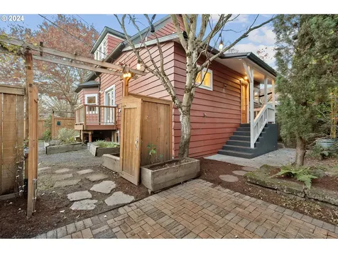 4308 NE Rodney Avenue Portland OR 97211