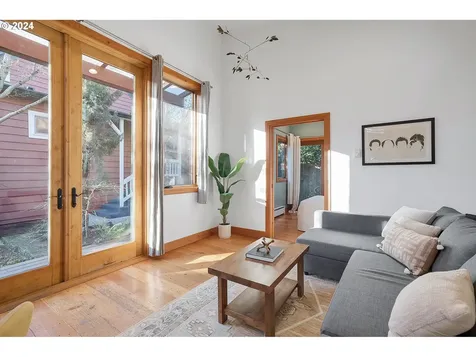 4308 NE Rodney Avenue Portland OR 97211