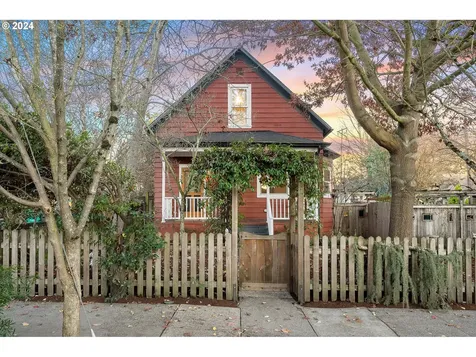 4308 NE Rodney Avenue Portland OR 97211