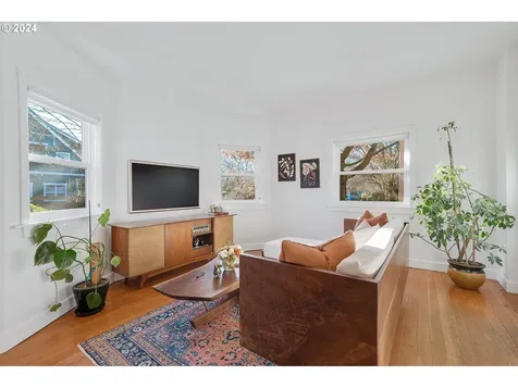 4308 NE Rodney Avenue Portland OR 97211