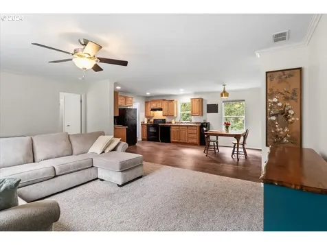20 E Yates Road Alsea OR 97324