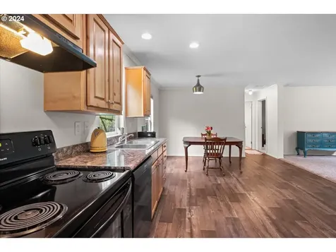 20 E Yates Road Alsea OR 97324