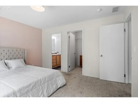 20 E Yates Road Alsea OR 97324